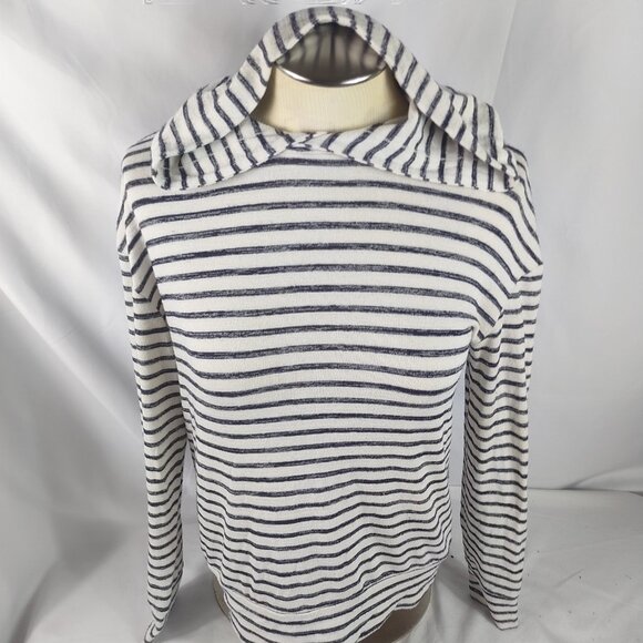 A New Day Women's Black/White Stripe Pullover Hoodie Sz XS - Picture 1 of 5
